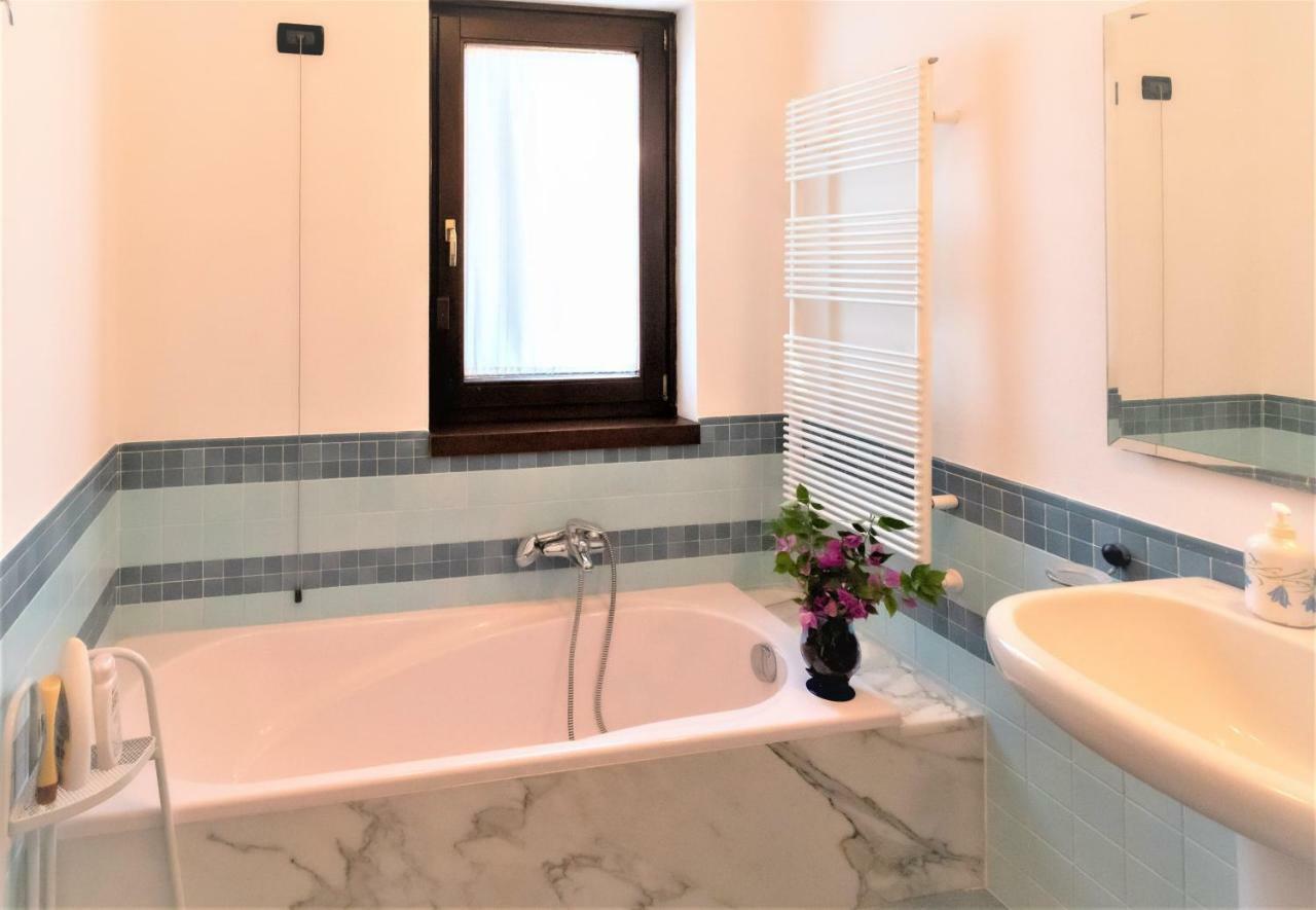 مارينا دي كارّارا B&B Villa Apuana المظهر الخارجي الصورة