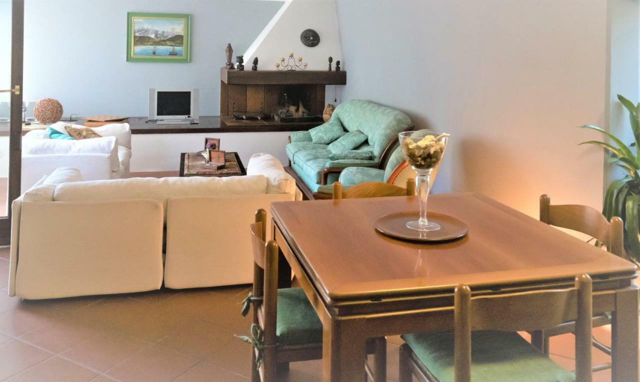 مارينا دي كارّارا B&B Villa Apuana المظهر الخارجي الصورة